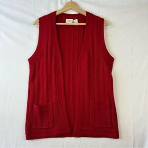 Carriage Court Knit Cardigan Size S Red Sleeveless Open Front Pockets Granny